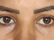 Immagine riflessa sugli occhi.